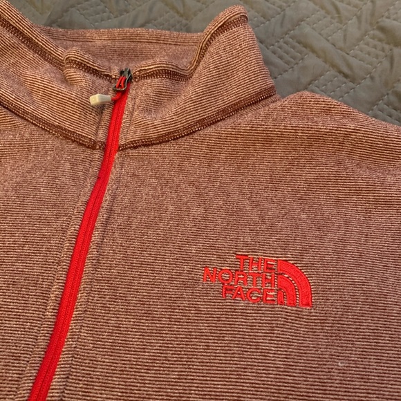 The North Face Fleece Sweatshirt - Picture 2 of 4